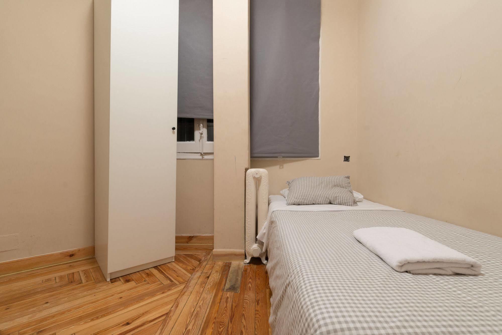 Apartamento Arguelles 58 Madrid